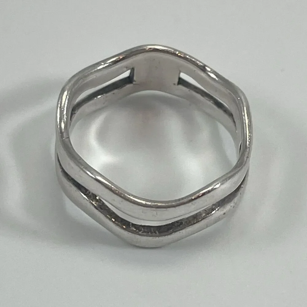 Vintage 925 Sterling Silver Ring Wave Band Sz 6 Boho Classic Timeless